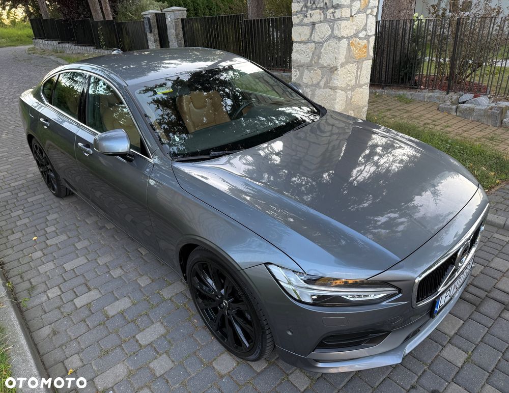 Volvo S90 D4 Geartronic Momentum Pro - 17