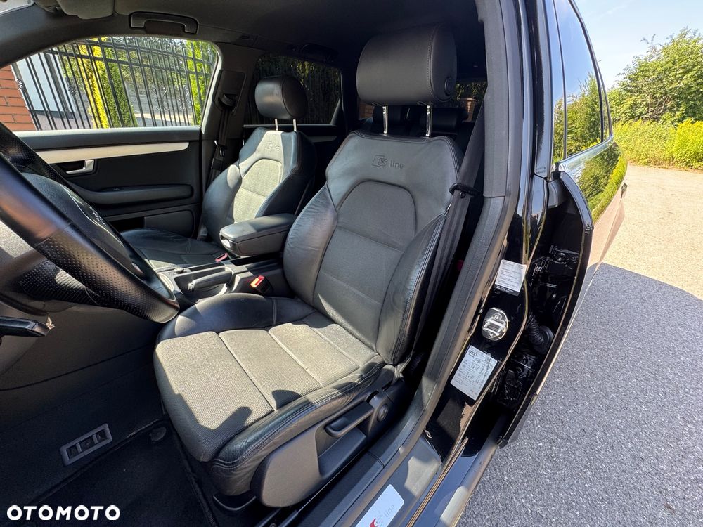Audi A4 Avant 2.0 T FSI quattro - 13