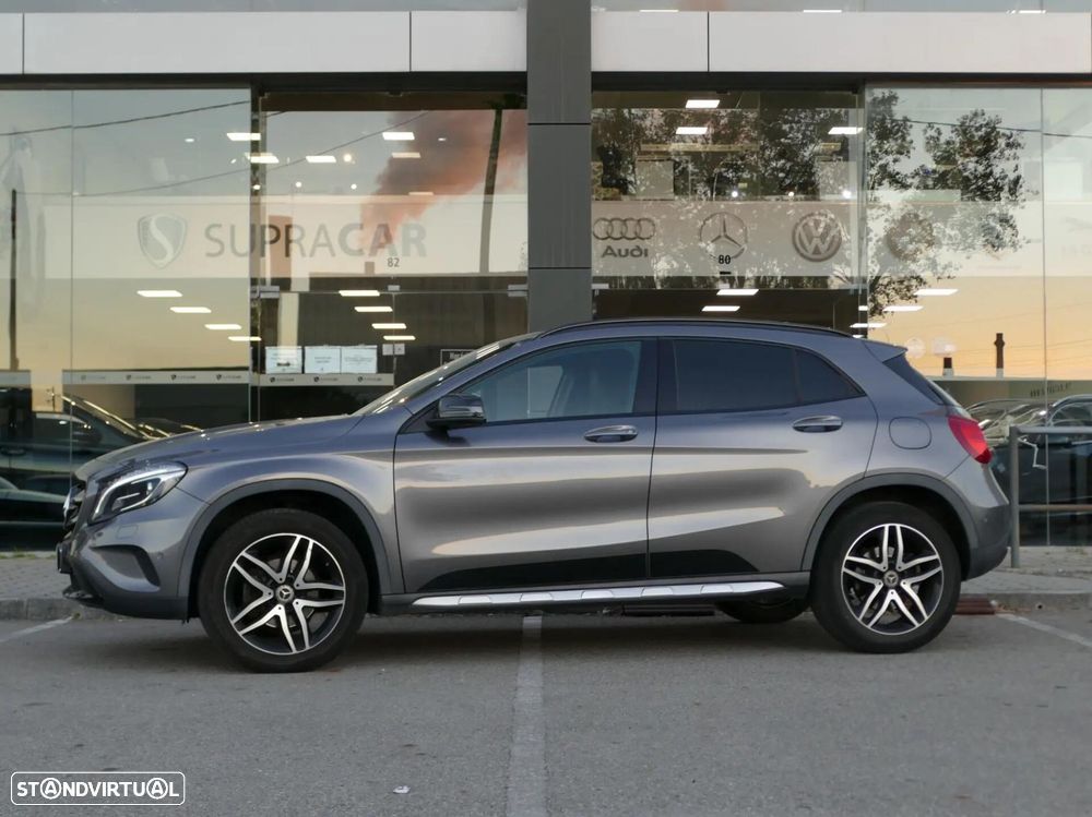Mercedes-Benz GLA 220 d Urban - 19