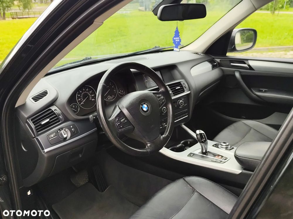 BMW X3 28i xDrive - 17