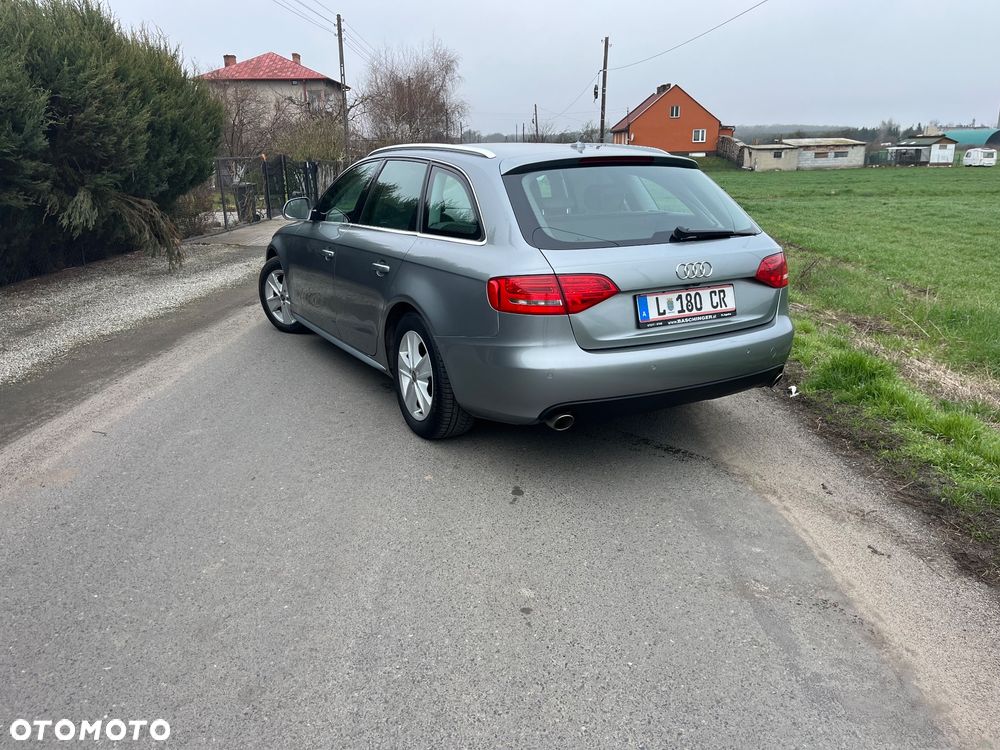 Audi A4 Avant 3.0 TDI DPF quattro S tronic S line Sportpaket - 22