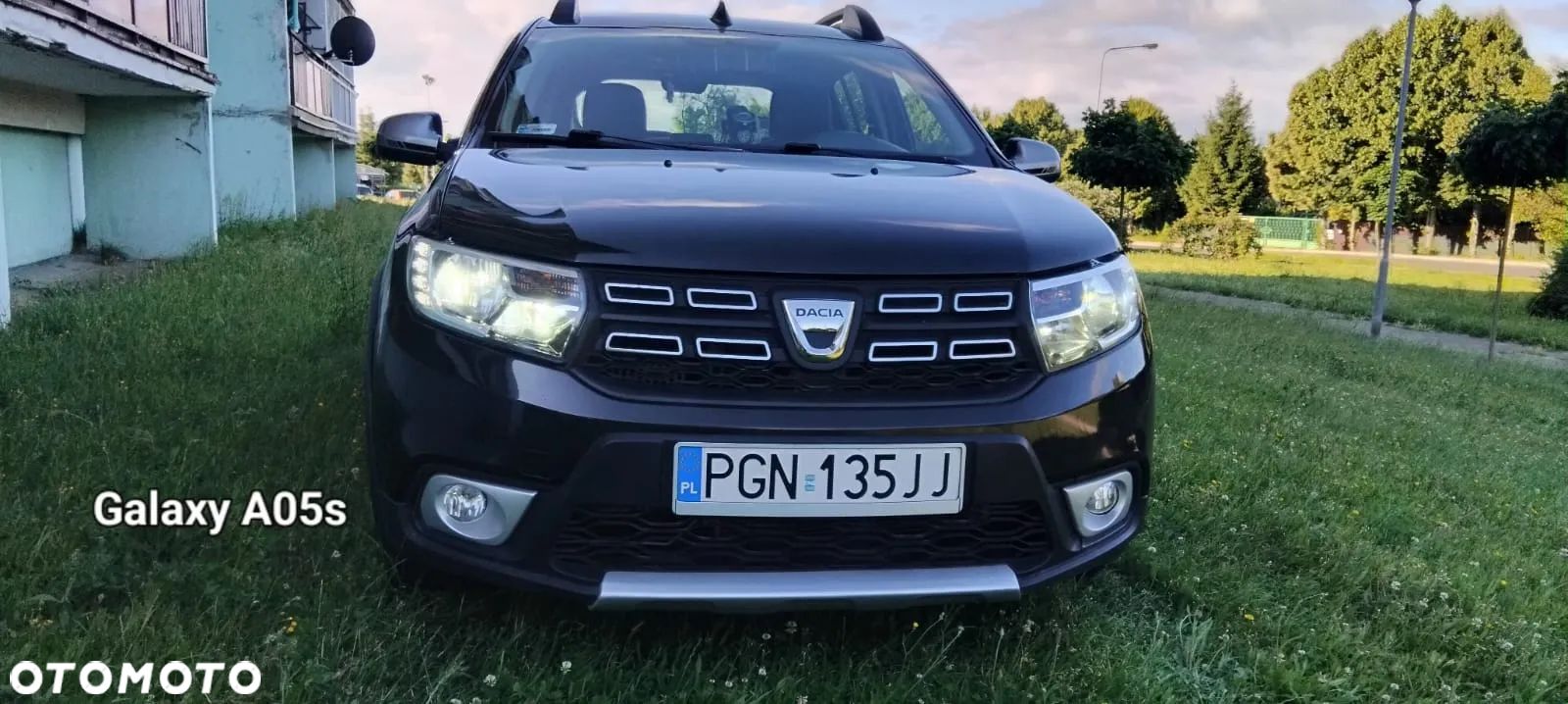 Dacia Sandero Stepway 1.5 dCi Laureate S&S - 1