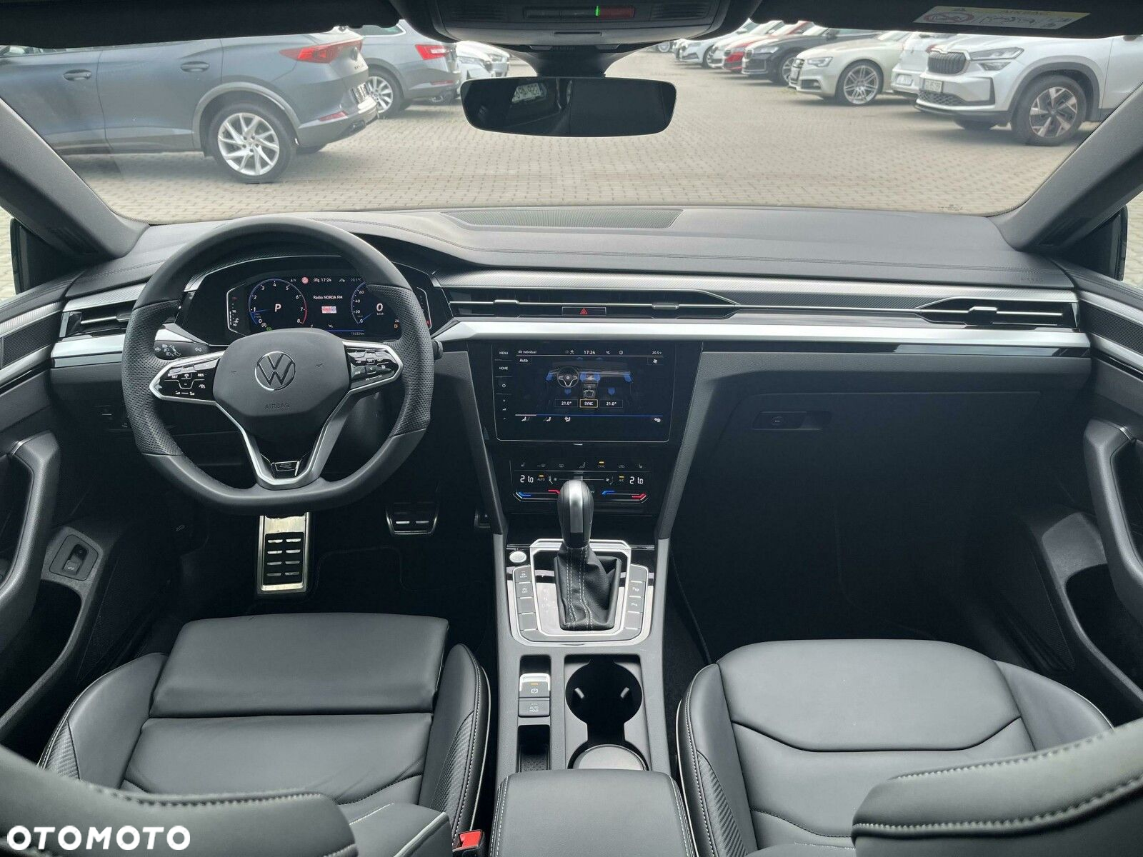Volkswagen Arteon 2.0 TSI R-Line DSG - 19