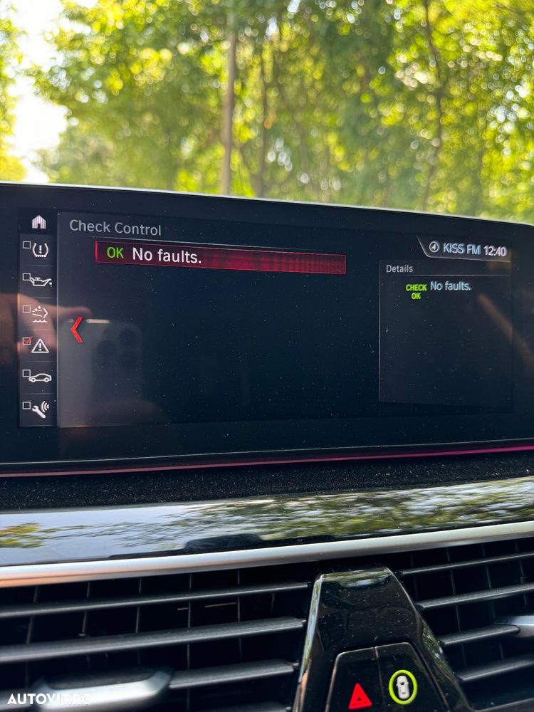 BMW Seria 5 520d xDrive AT - 23