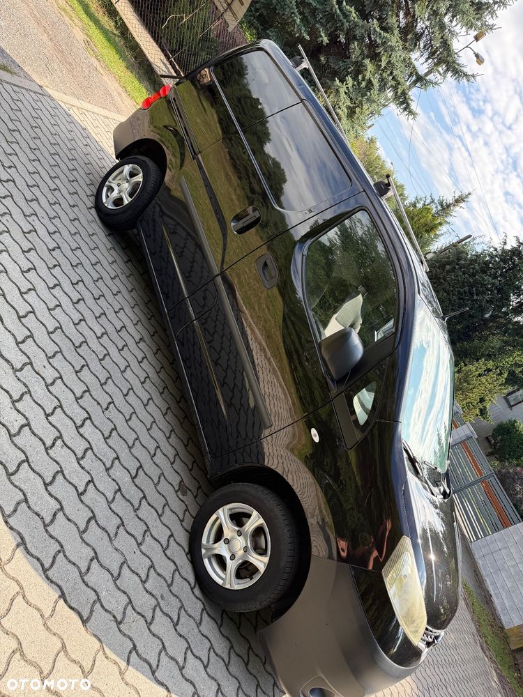 Nissan Nv200 - 4
