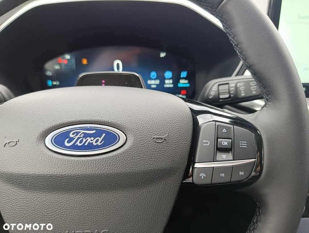 Ford Kuga 2.5 FHEV FWD Titanium - 19