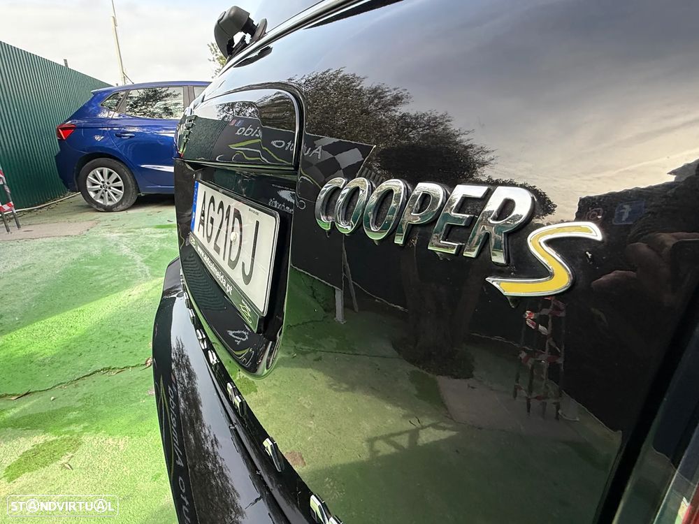 MINI Countryman Cooper SE ALL4 Auto - 9