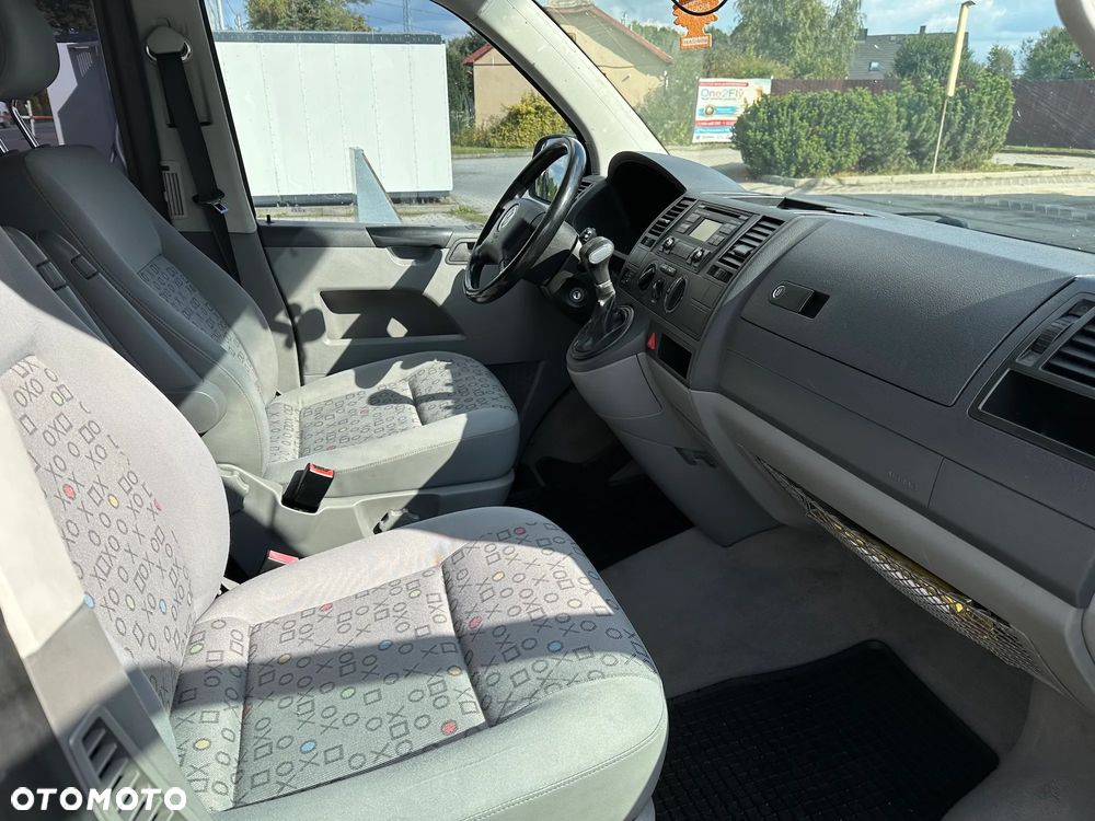 Volkswagen Transporter - 10