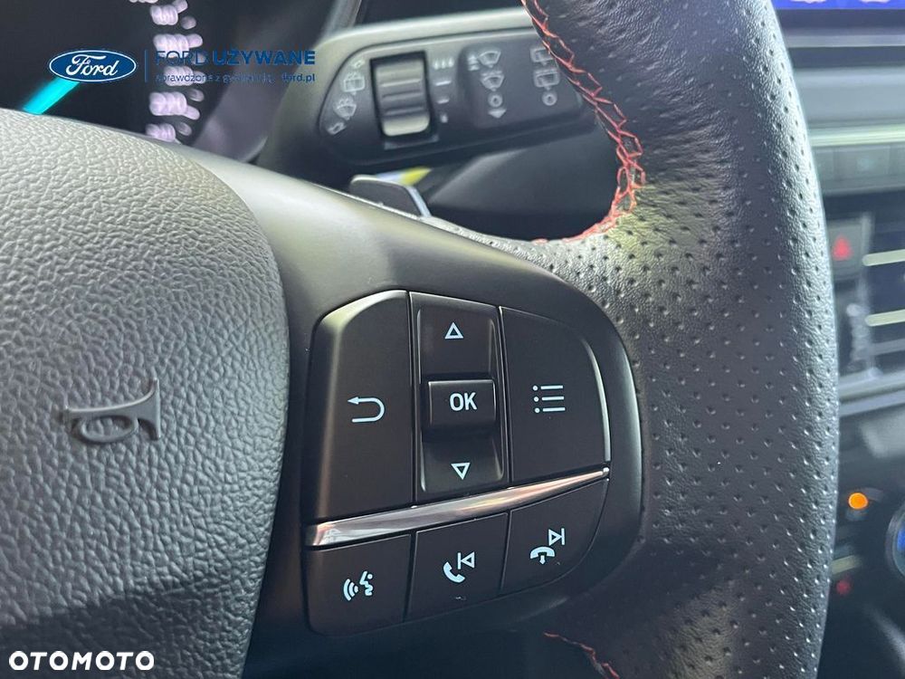 Ford Focus 2.0 EcoBlue STart-Stopp-System ST-LINE - 19