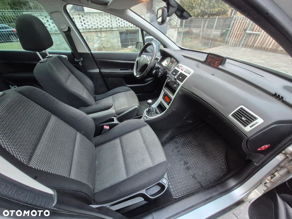 Peugeot 307 2.0 HDi Premium - 19