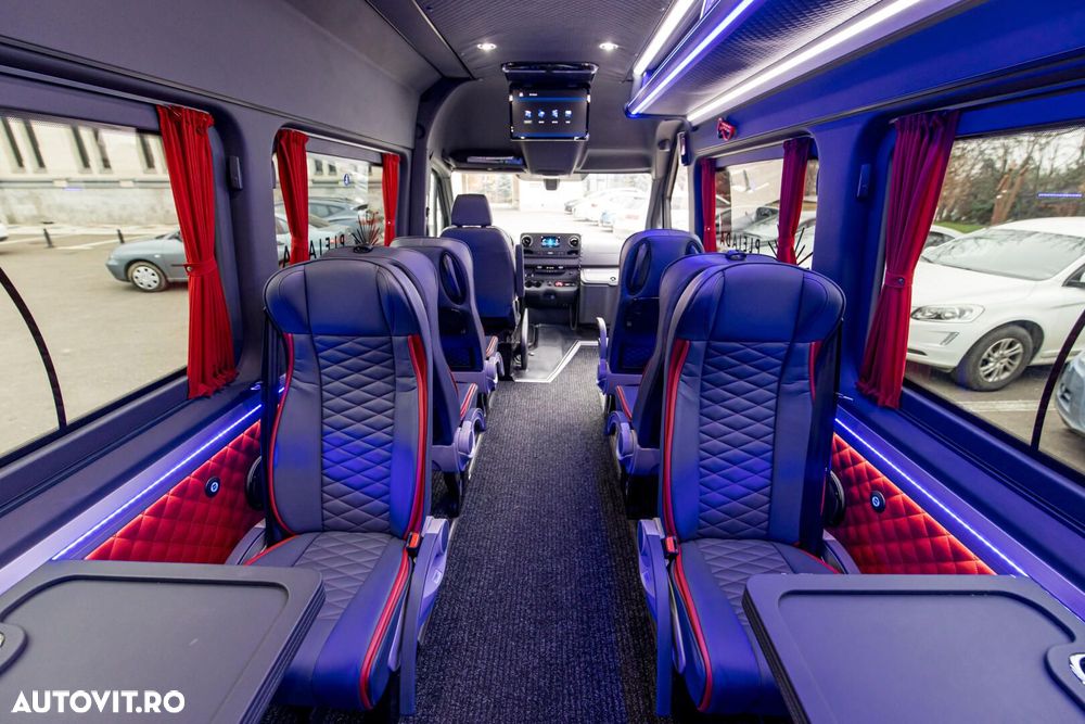 Mercedes-Benz Sprinter - 15