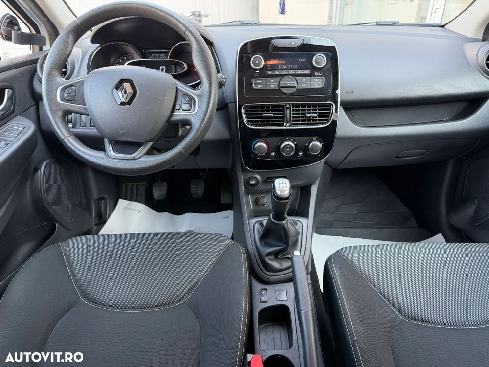 Renault Clio TCe Zen - 12