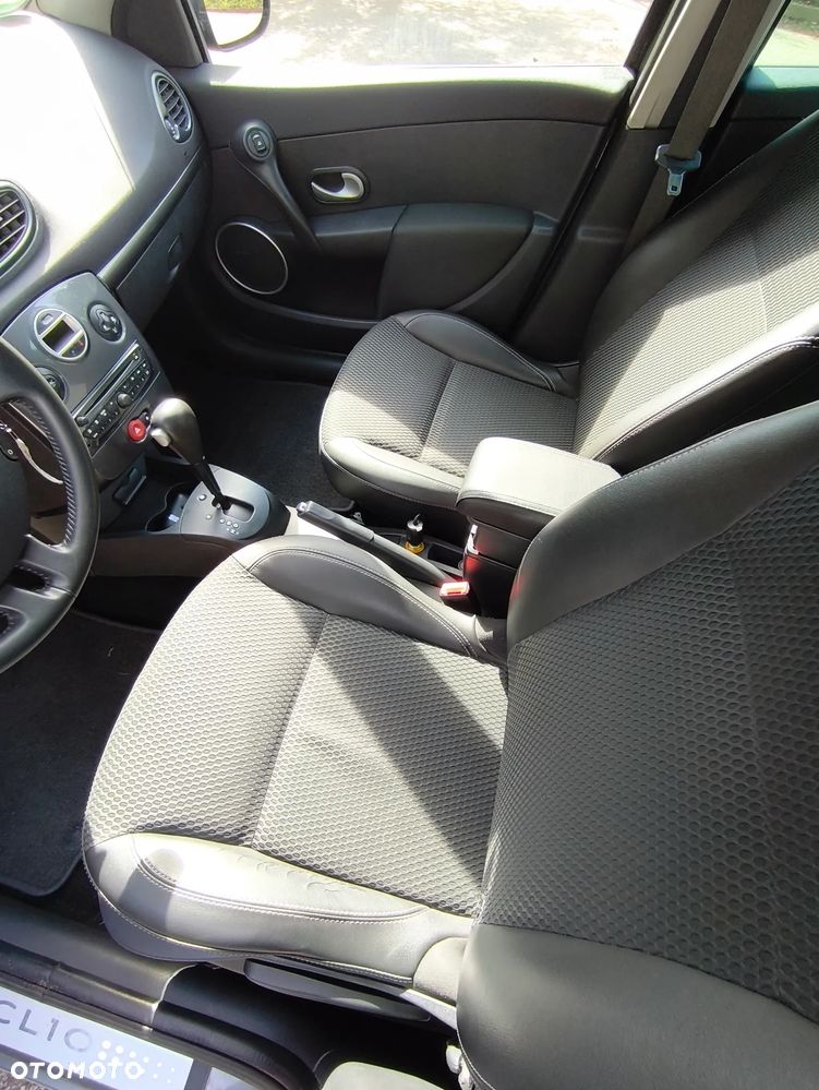Renault Clio - 4