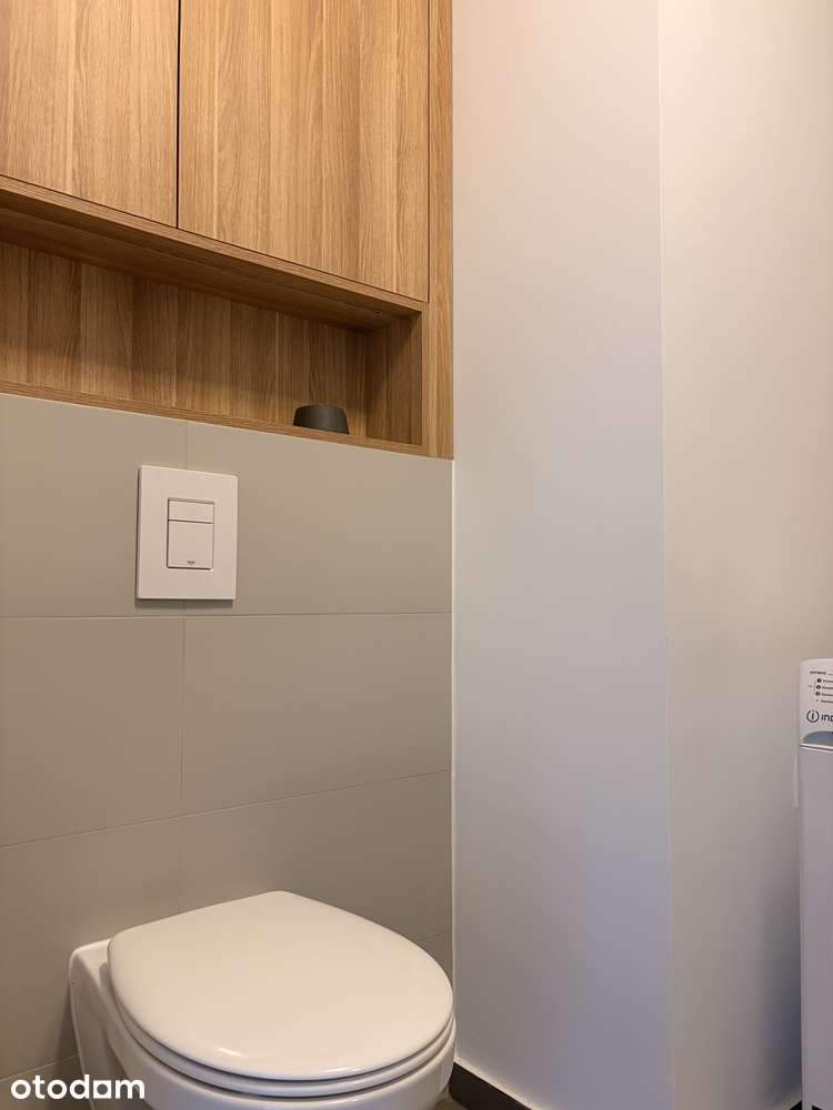 studio – Al. 3 maja 51b/527 - Błonia – bez pośredników