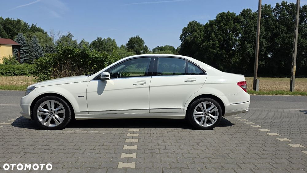 Mercedes-Benz Klasa C 220 CDI DPF Automatik BlueEFFICIENCY Avantgarde - 6