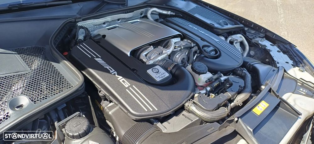 Mercedes-Benz C 63 AMG S - 16