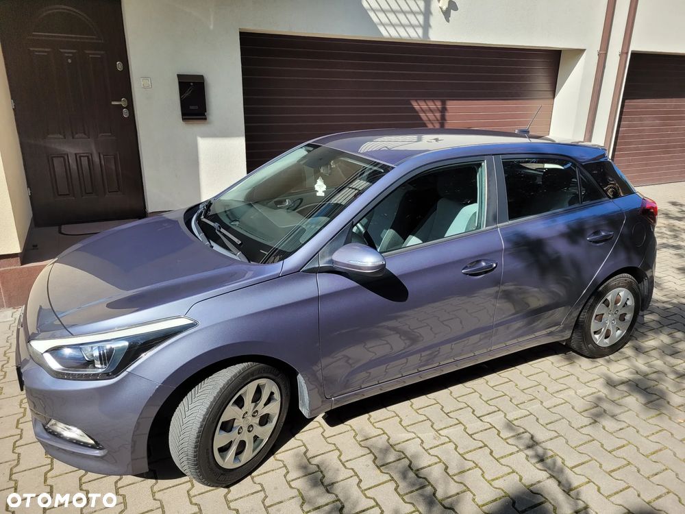 Hyundai i20 1.4 Intro Edition - 17