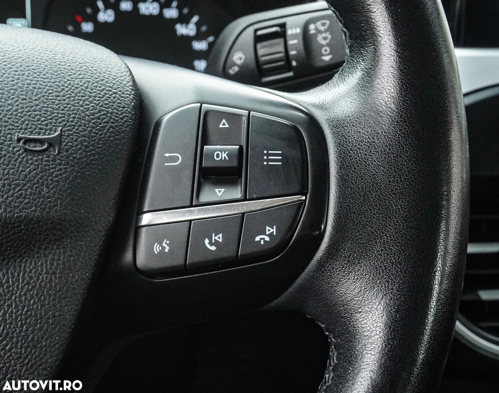 Ford Focus 1.5 EcoBlue Titanium Business - 28