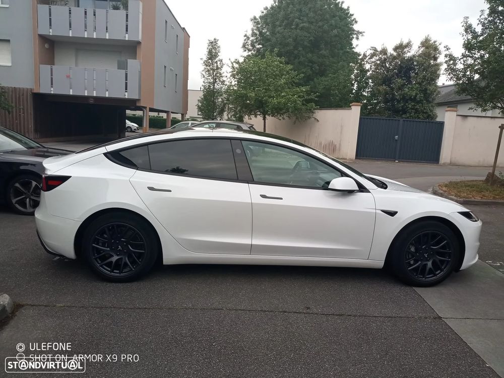 Tesla Model 3 Standard Range Plus RWD - 3