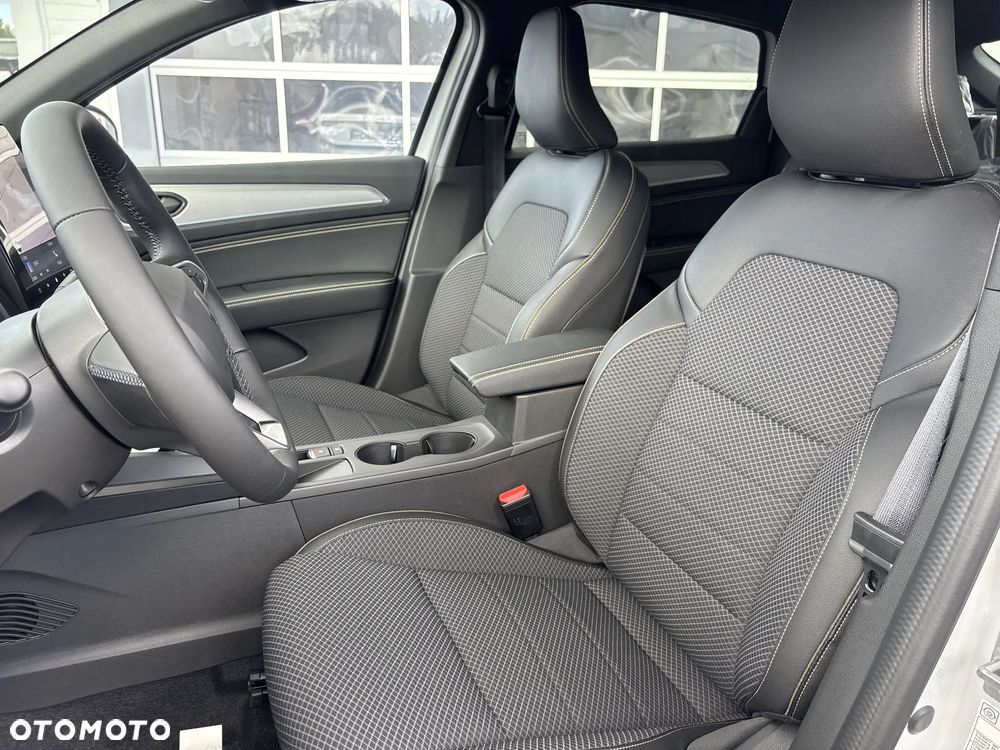 Renault Arkana 1.6 E-TECH Techno MMT - 11