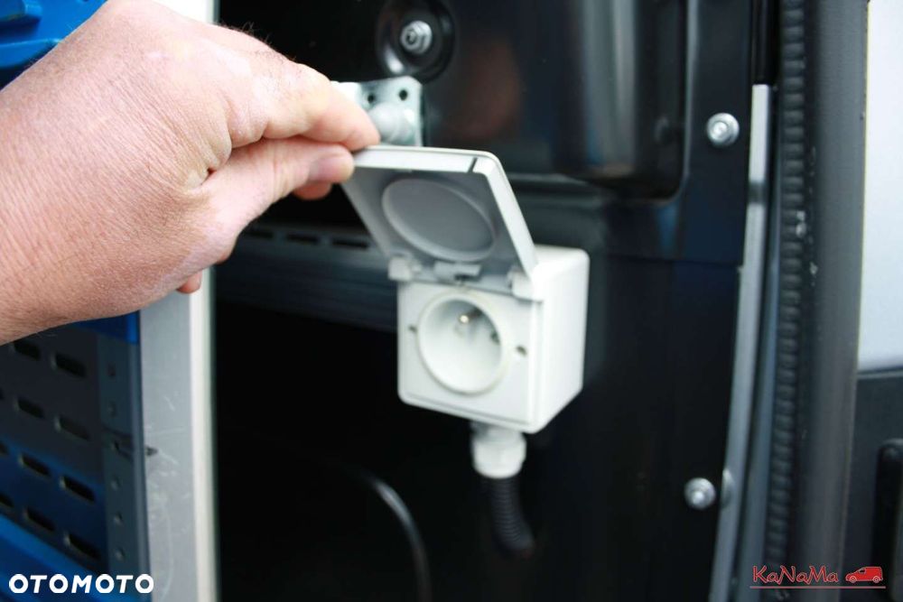 Volkswagen Transporter - 24