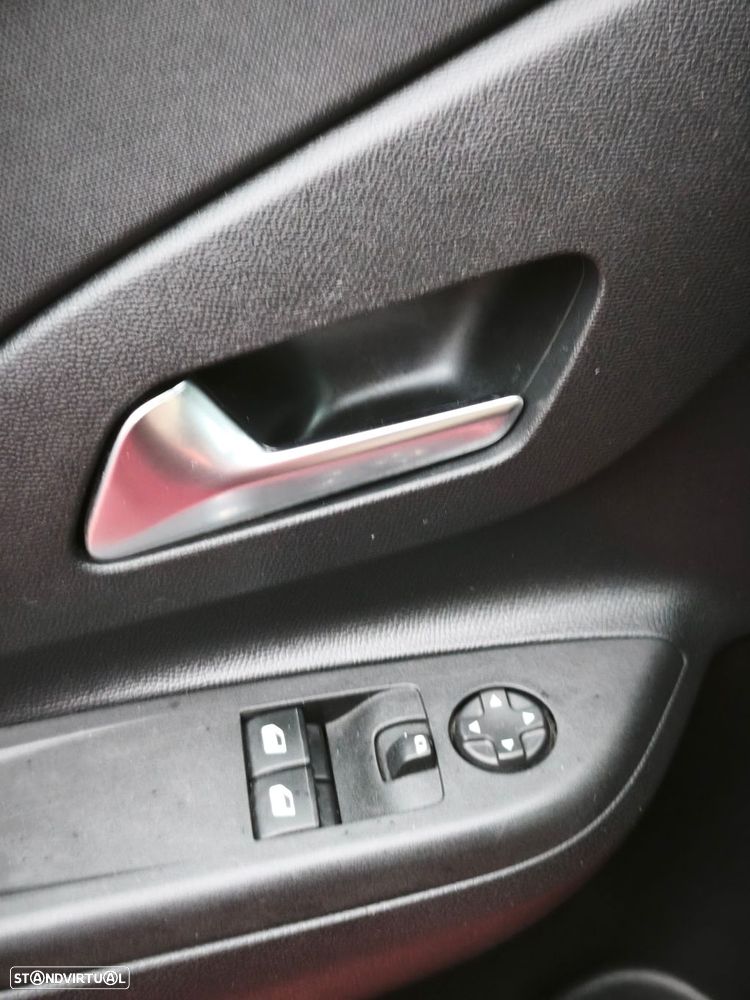 Opel Corsa 1.5 D Edition - 18