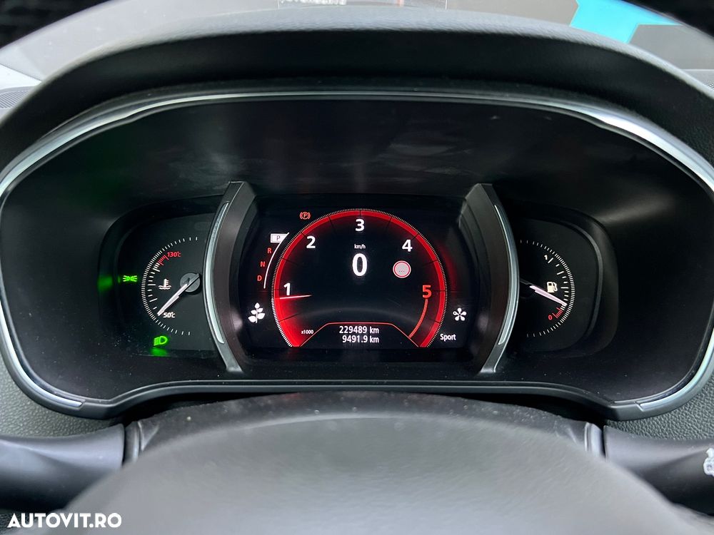 Renault Megane BLUE dCi 115 EDC INTENS - 22