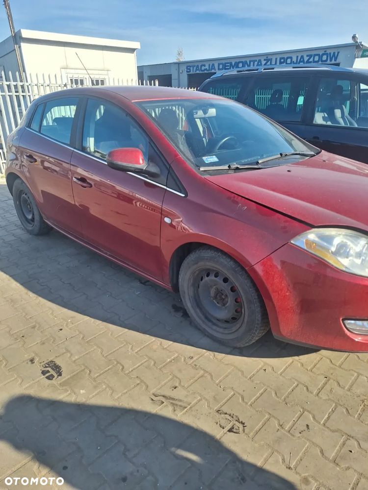 FIAT BRAVO II 1.4 T-JET CAŁY NA CZĘŚCI - 5