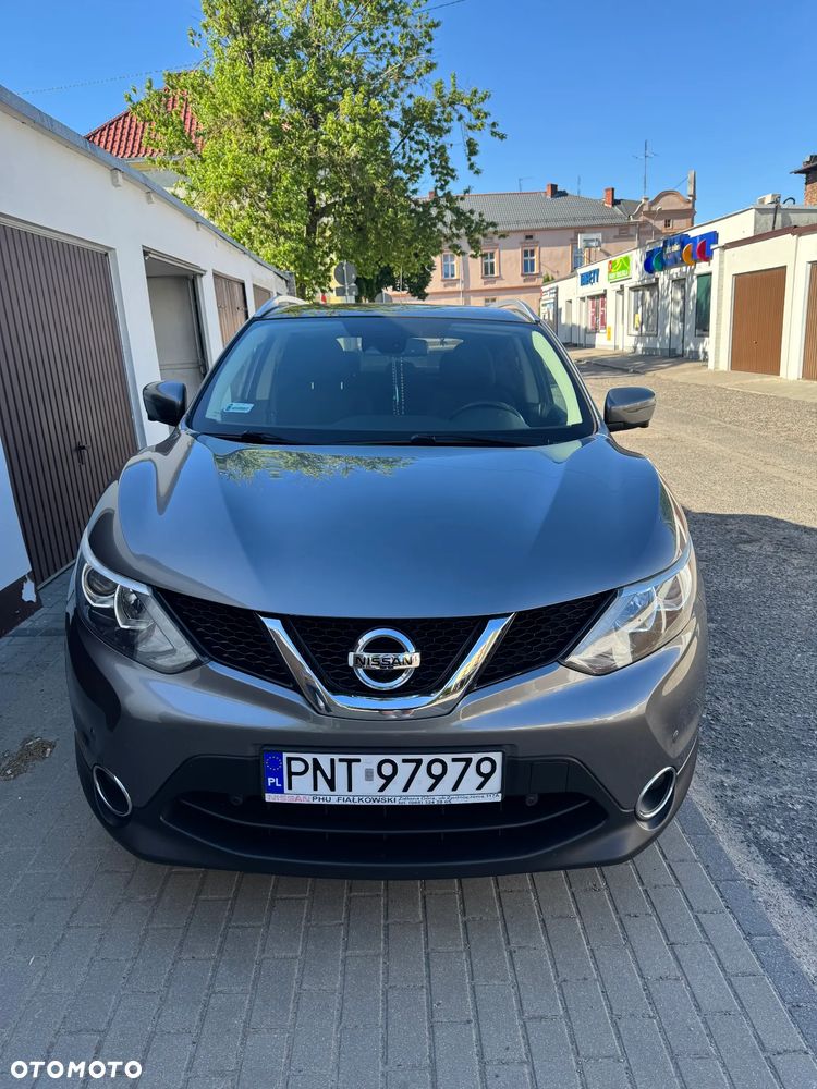 Nissan Qashqai - 1