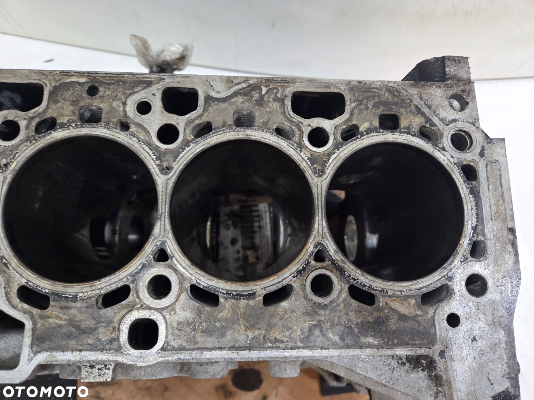 BLOK SILNIKA BMW E90 E91 N47D20A 7797922 - 6