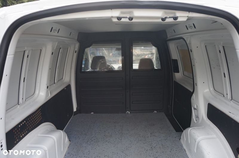 Volkswagen CADDY L1 1.6 TDI 102KM Boczne drzwi przesuwne, Tylne drzwi skrzydłowe, Homologacja cięż. VAT1, Duża ładowność 741kg, na resorach! (nie sprężyny!)  Hak 1500kg Opony Zimowe - 13