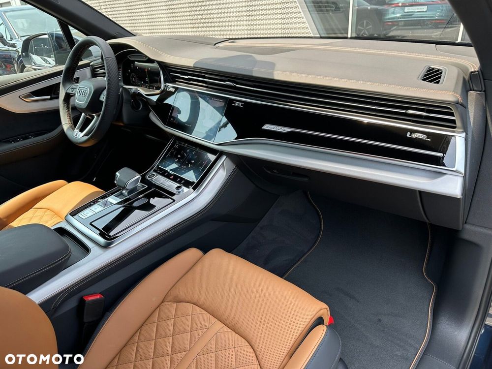 Audi Q7 - 32
