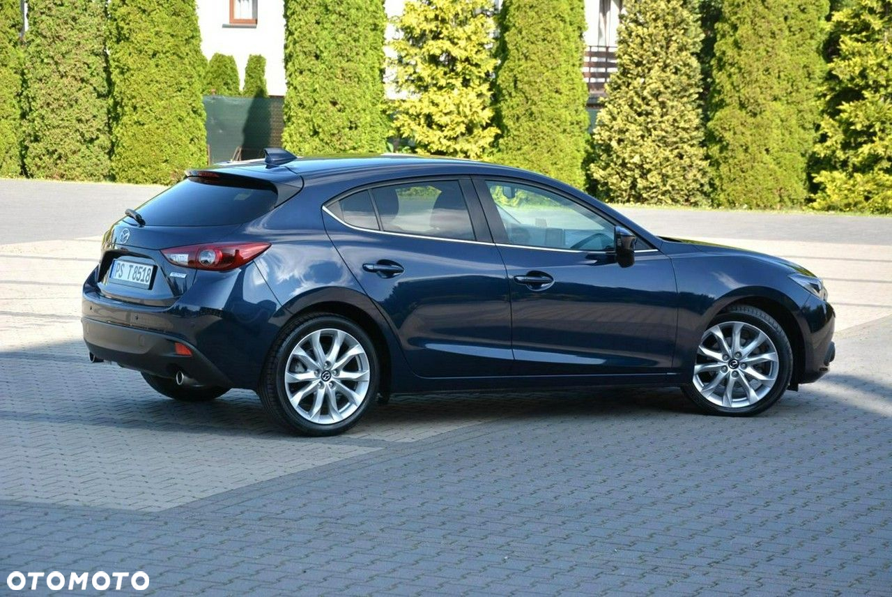Mazda 3 - 13