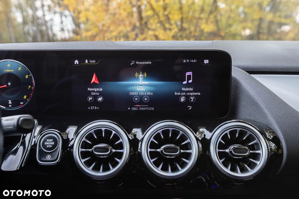 Mercedes-Benz GLA 200 Business Edition - 15