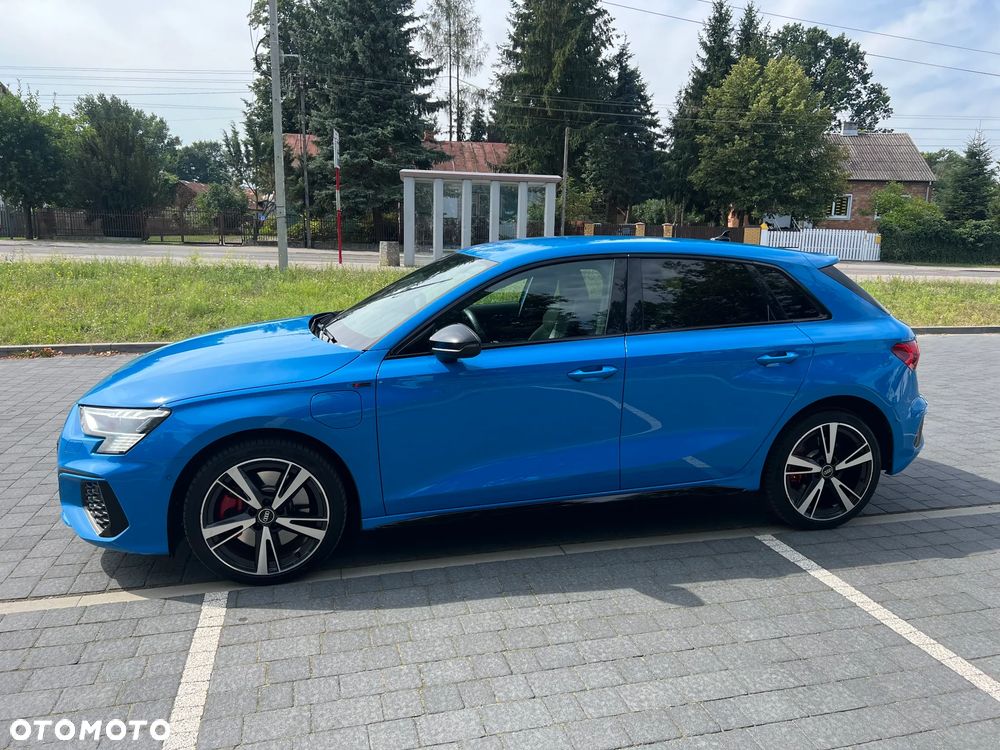 Audi A3 Sportback - 2