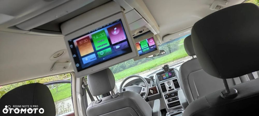 Chrysler Town & Country 3.8 Touring - 13