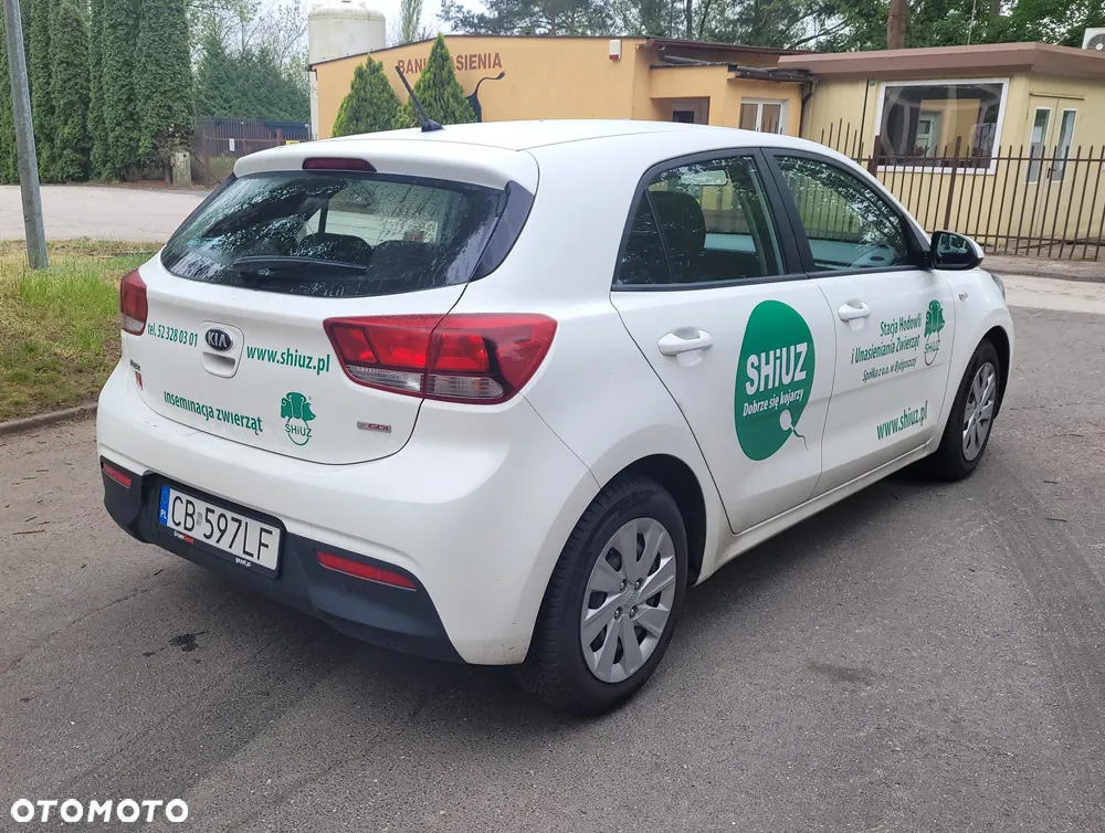 Kia Rio - 6