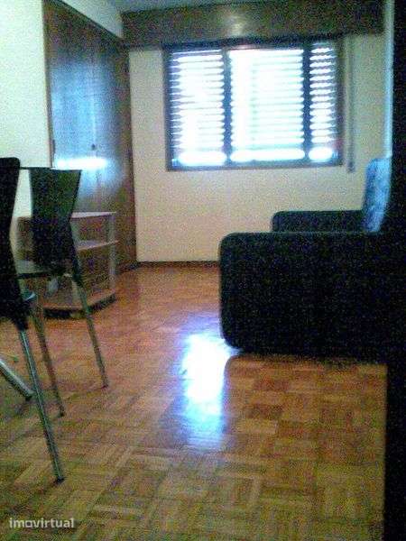Apartamento T 1 Mobilado E Equipado No Porto - Grande imagem: 4/4