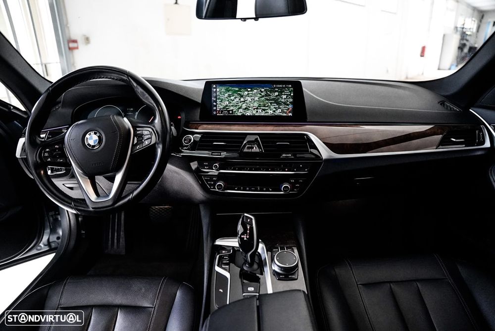 BMW 525 d Auto - 8