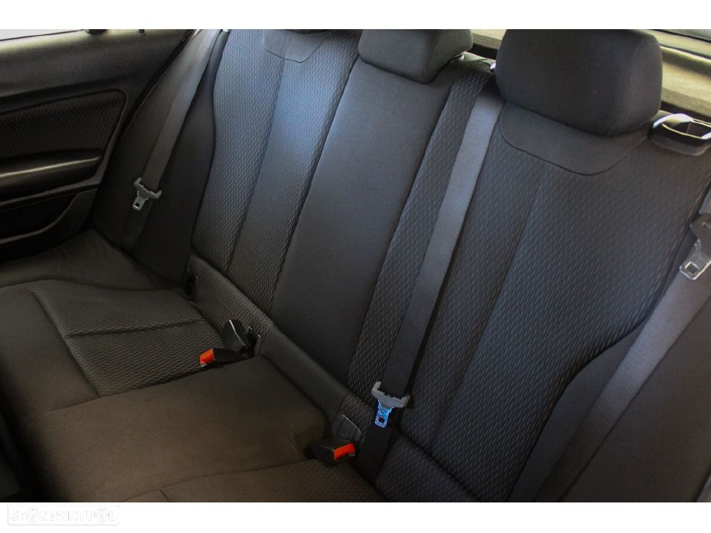 BMW 116 d EDynamics Advantage - 12