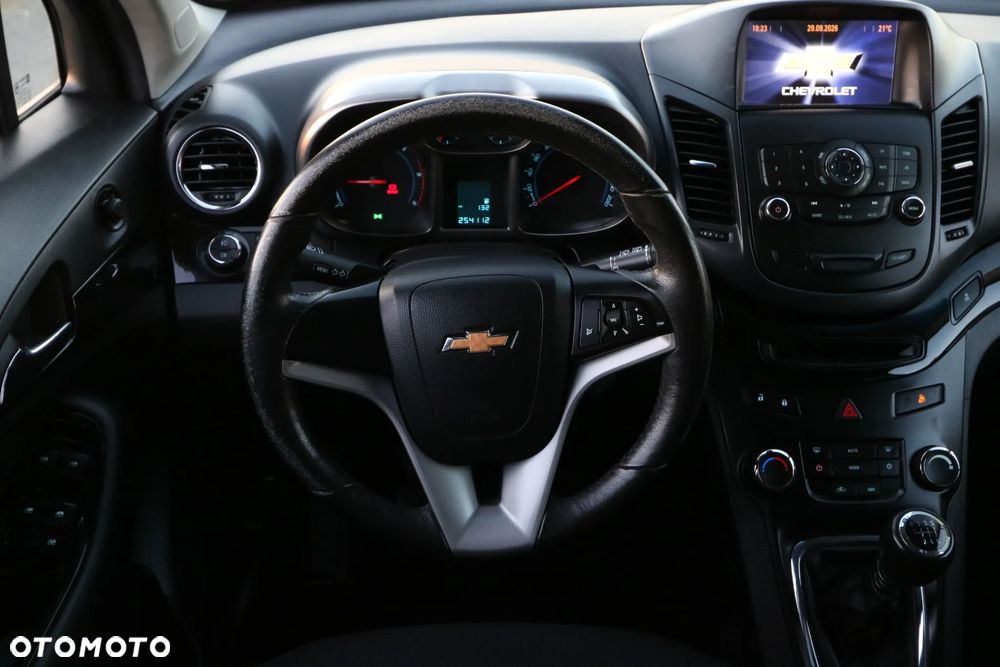 Chevrolet Orlando - 12