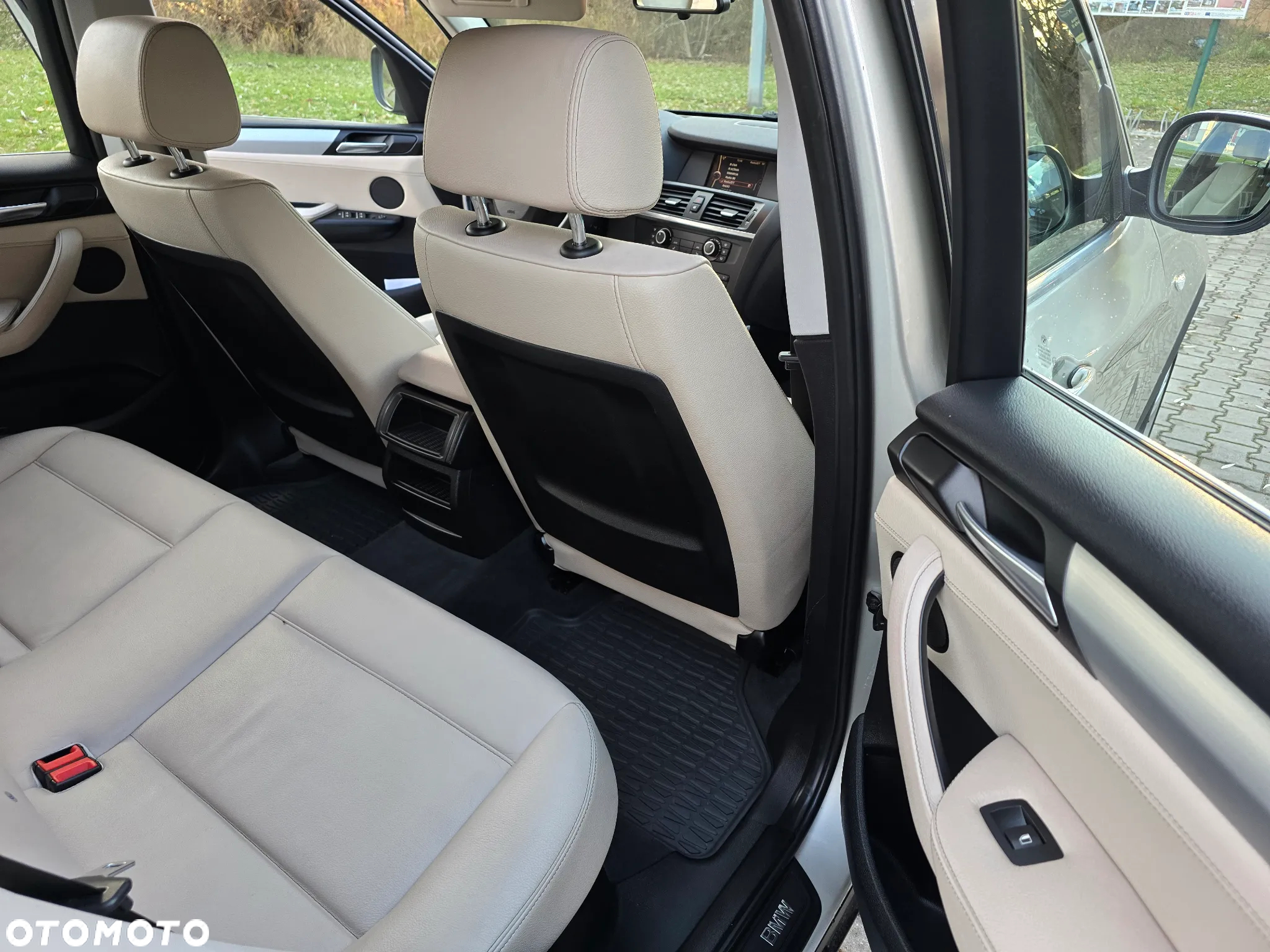 BMW X3 xDrive20d - 12