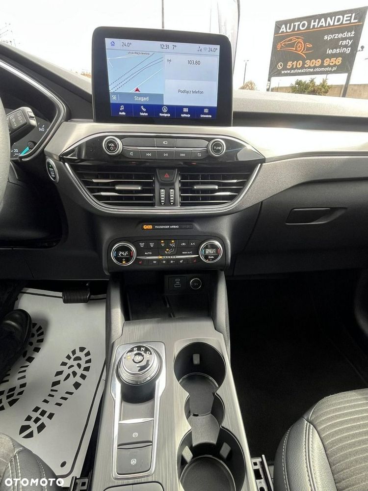 Ford Kuga - 21