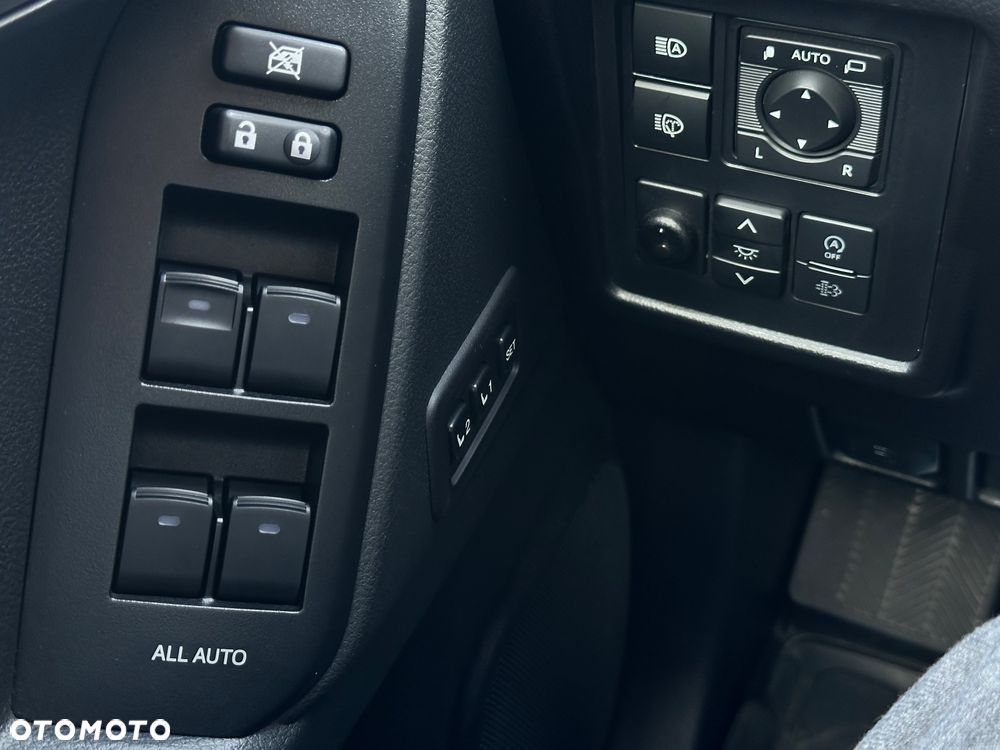 Toyota Land Cruiser LC 2.8 D-4D Executive - 21