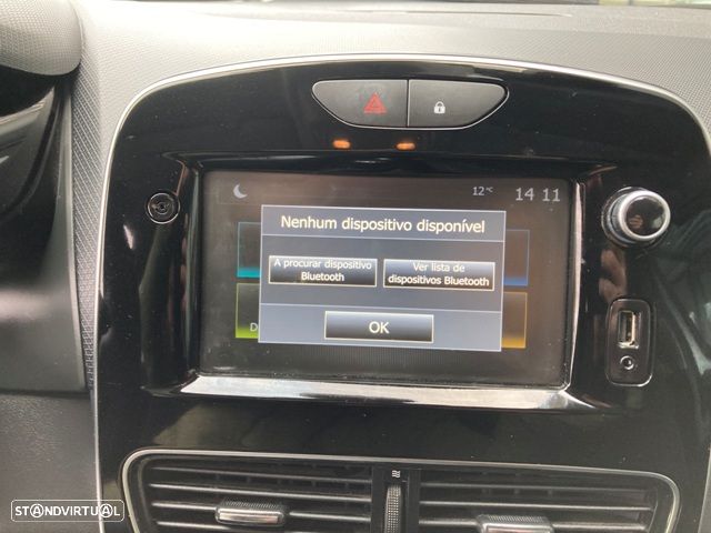 Renault Clio Sport Tourer TCe 90 Limited - 21