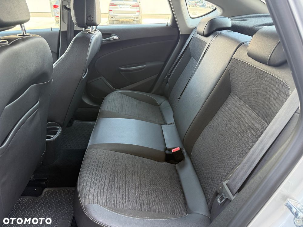 Opel Astra 1.6 Essentia EU6 - 27