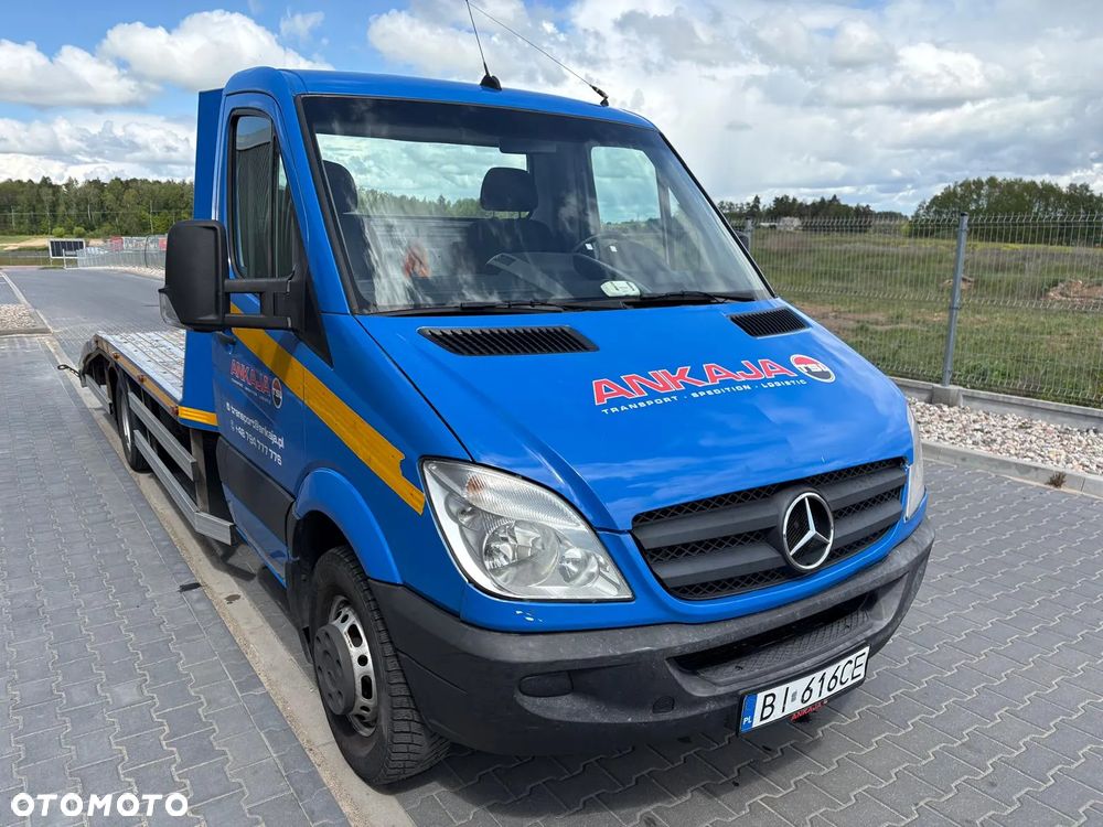 Mercedes-Benz Sprinter - 5