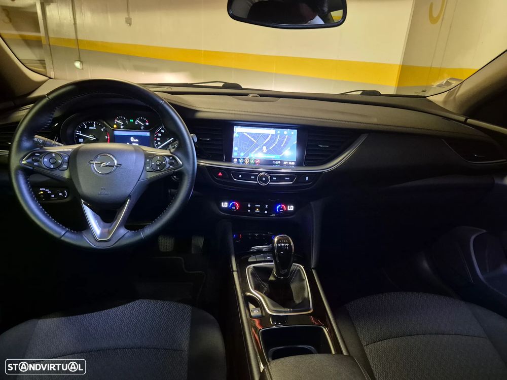 Opel Insignia Grand Sport 1.6 CDTi Dynamic - 27