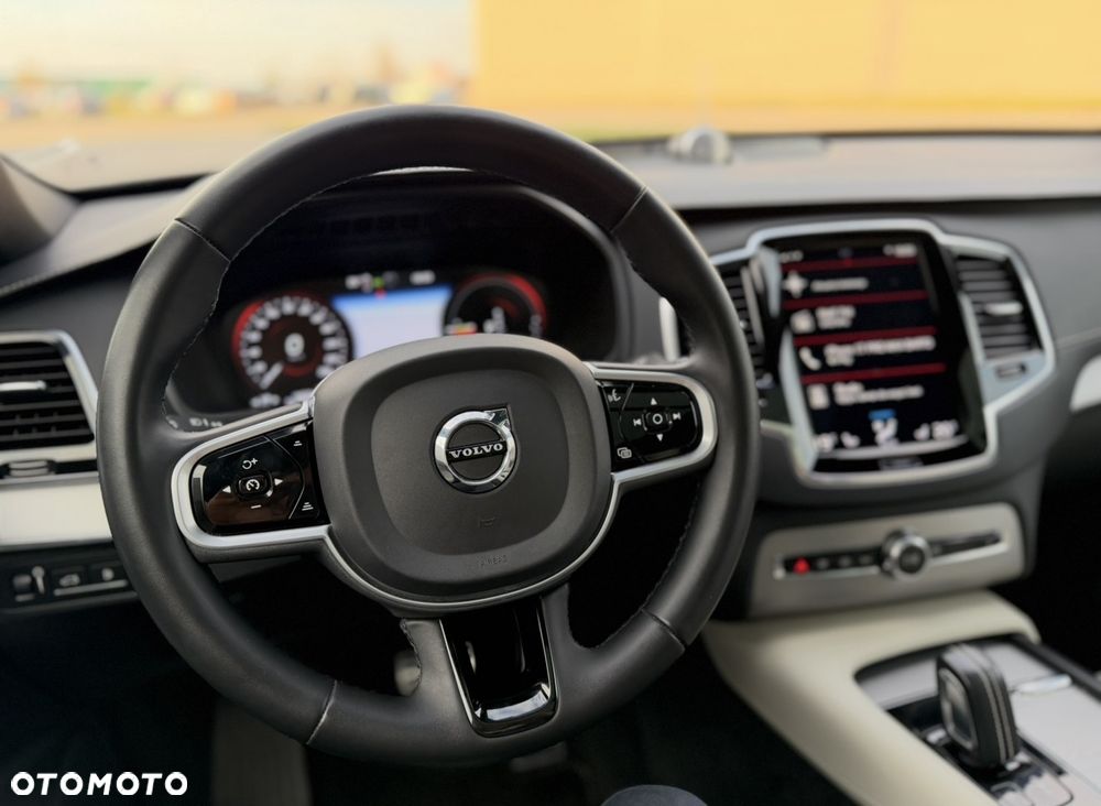Volvo XC 90 T8 AWD Recharge Ultimate Dark - 33