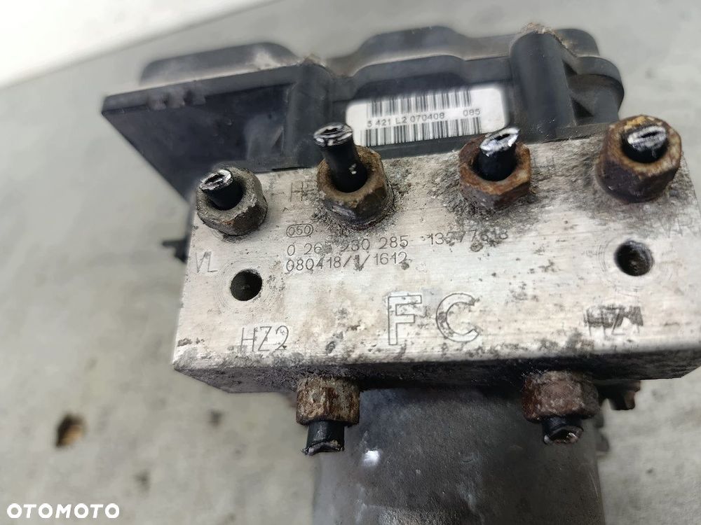 POMPA ABS OPEL CORSA D 13277813 0265230285  BOSCH 1.4 16V - 5